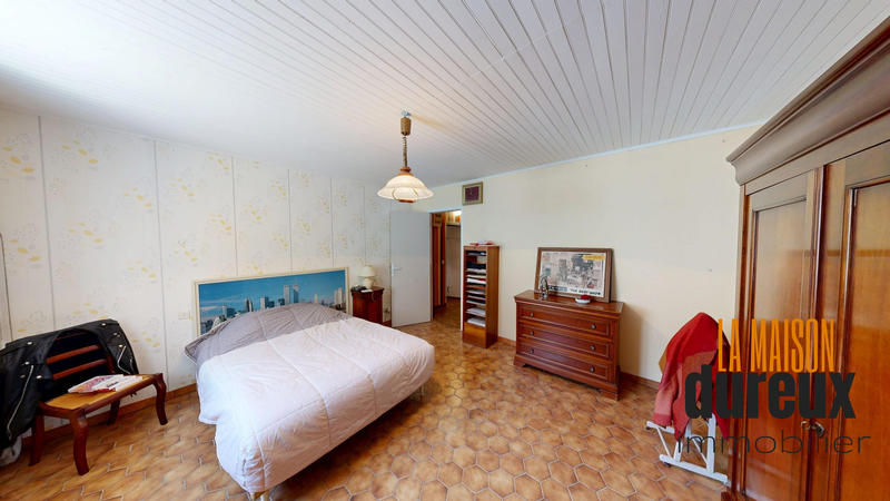 Maison ancienne - 327 m² - 9 pièces