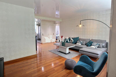 Appartement - 74 m² - 3 pièces