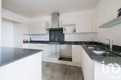 Appartement - 99 m² - 4 pièces