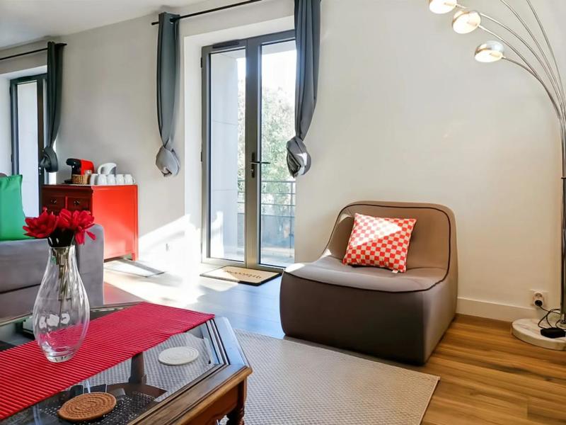 Maison - 400 m² - 15 pièces