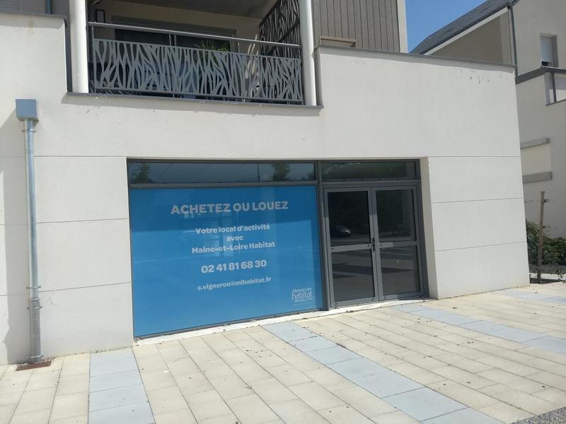 Local d'activité / Entrepôt - 101 m²