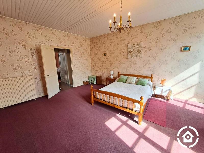 Maison ancienne - 155 m² - 7 pièces