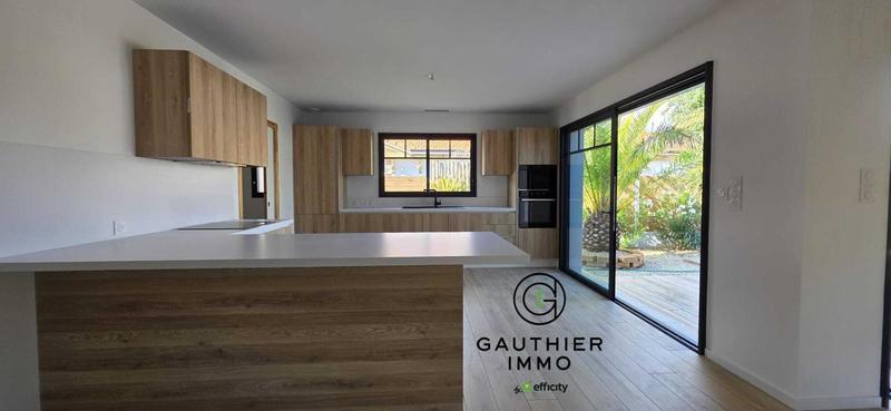 Maison - 150 m² - 5 pièces