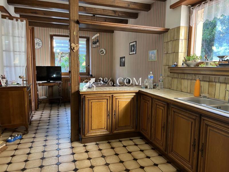 Maison - 200 m² - 7 pièces