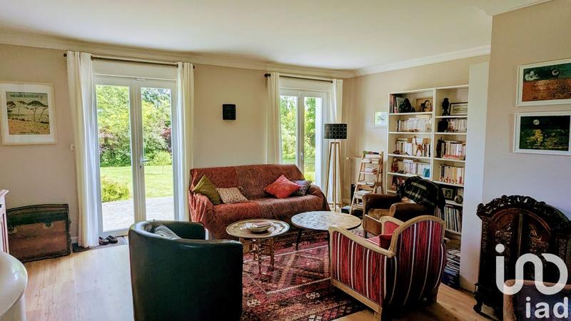 Maison - 140 m² - 8 pièces