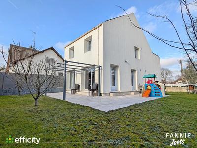 Pavillon - 123 m² - 7 pièces