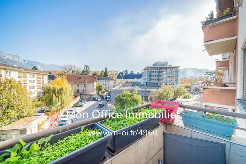 Appartement - 64 m² - 2 pièces