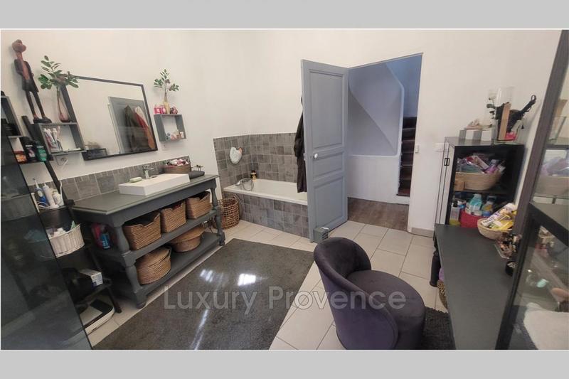 Appartement - 150 m² - 4 pièces