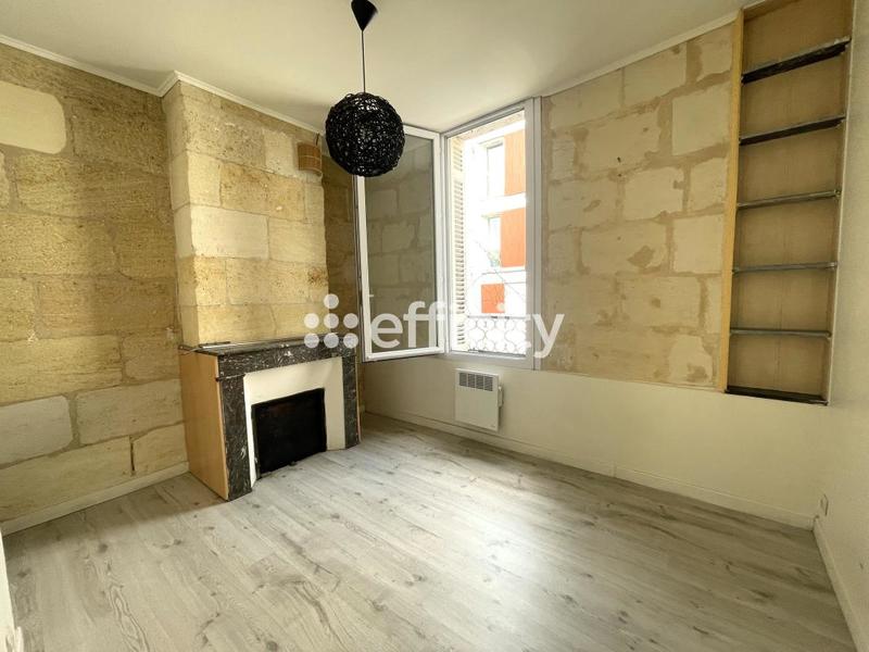 Immeuble - 180 m² - 8 pièces