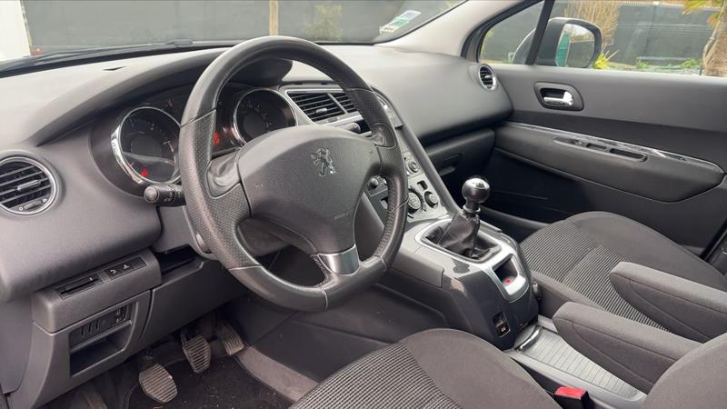 Peugeot 5008 II 1.6 Hdi 110 Active