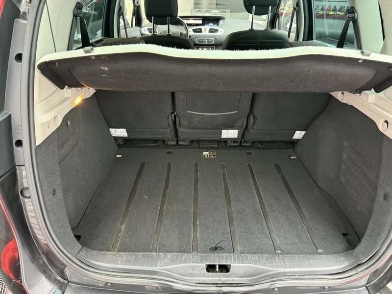 Renault Scénic III 1.9 DCi 131 Cv