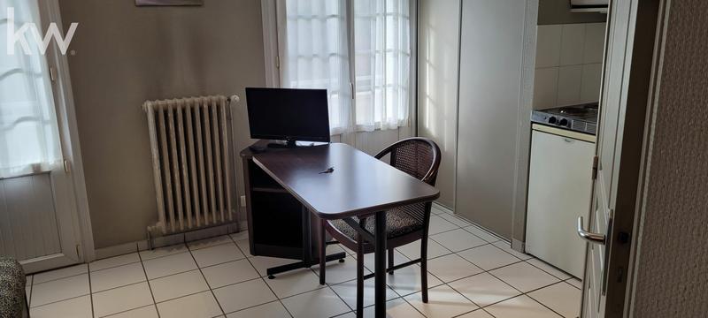 Immeuble - 212 m² - 9 pièces