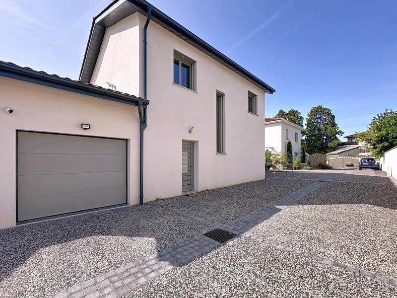 Villa - 125 m² - 5 pièces