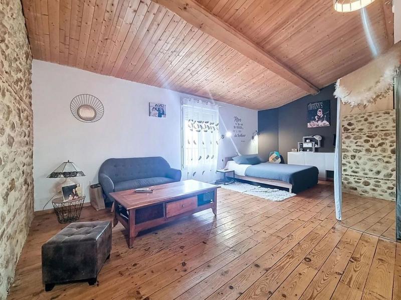 Maison de village - 133 m² - 5 pièces