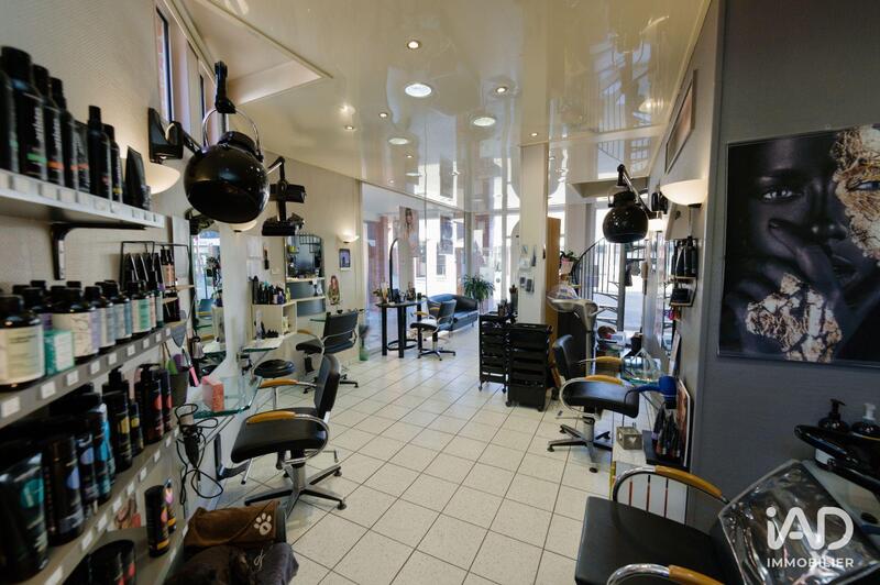 Local commercial - 61 m²