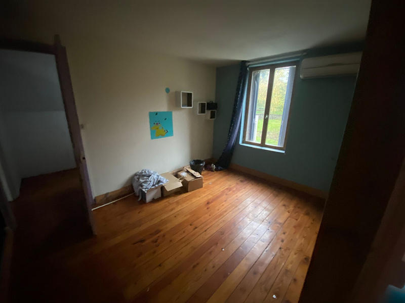 Maison - 83 m² - 5 pièces