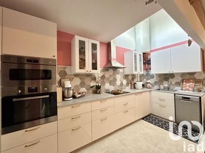 Appartement - 93 m² - 4 pièces