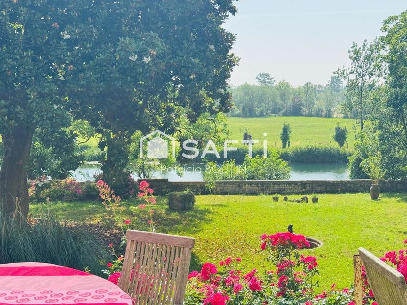 Maison de maîtres - 339 m² - 13 pièces