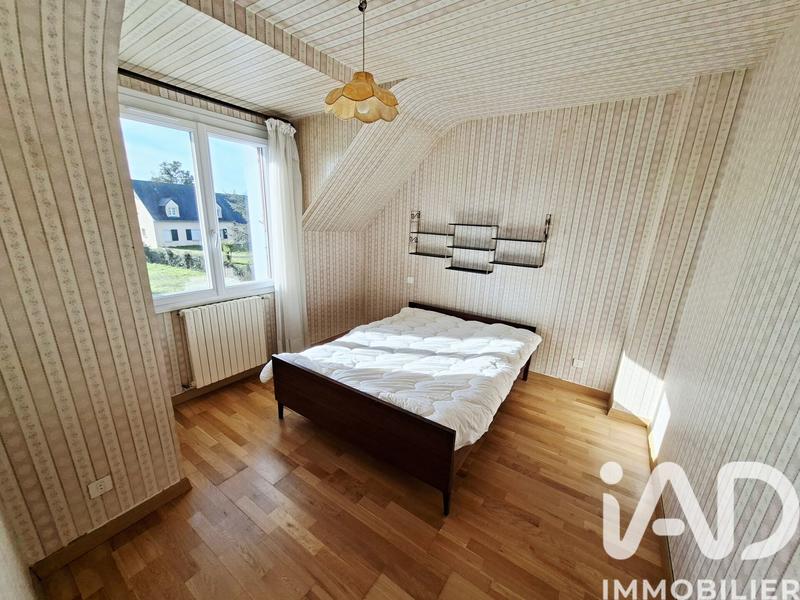 Maison - 93 m² - 5 pièces