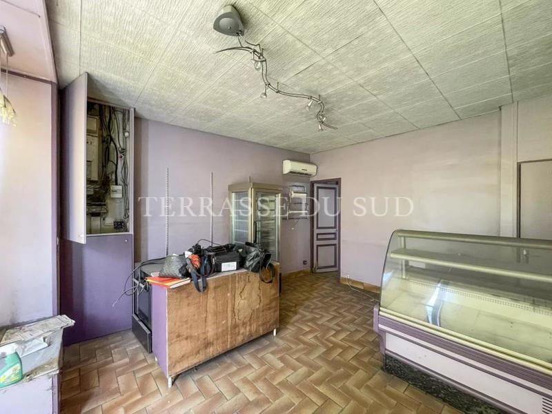 Immeuble - 86 m² - 5 pièces