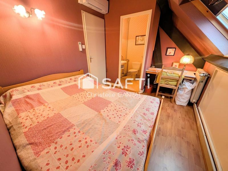 Maison - 263 m² - 7 pièces