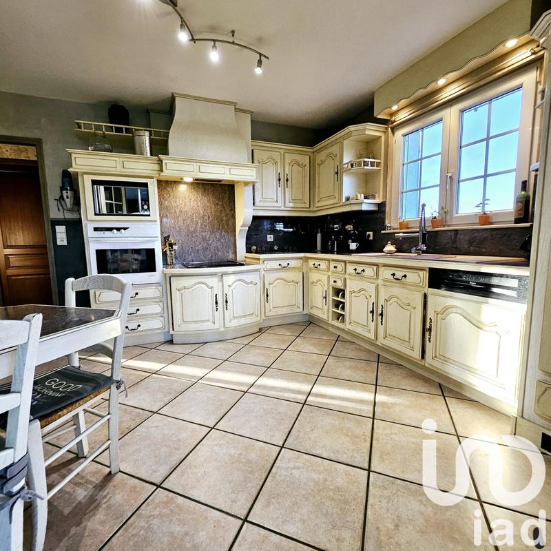 Maison de maîtres - 212 m² - 8 pièces