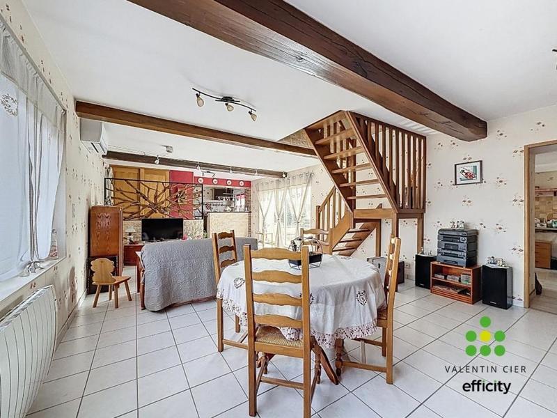 Maison - 144 m² - 5 pièces