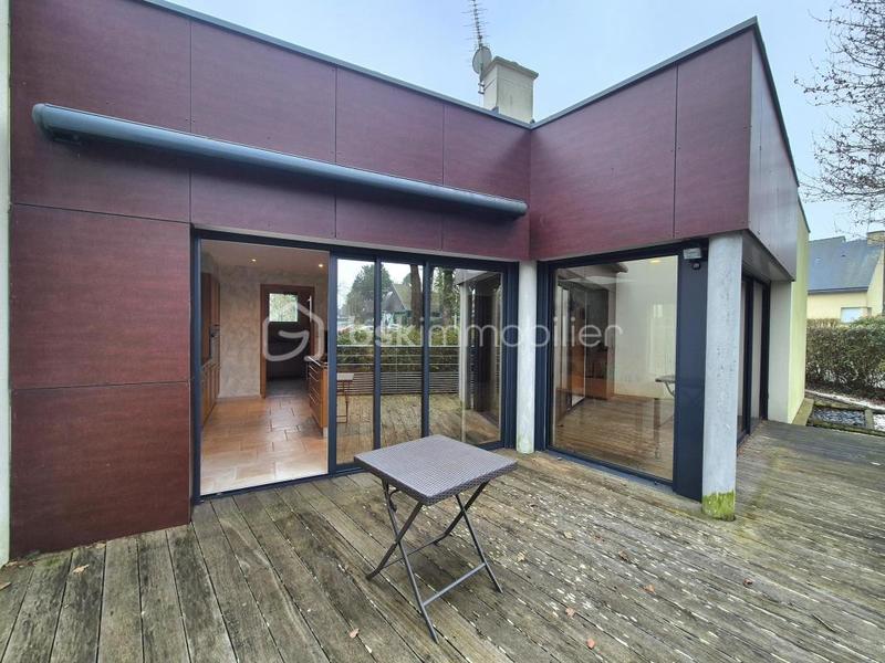 Maison - 159 m² - 6 pièces