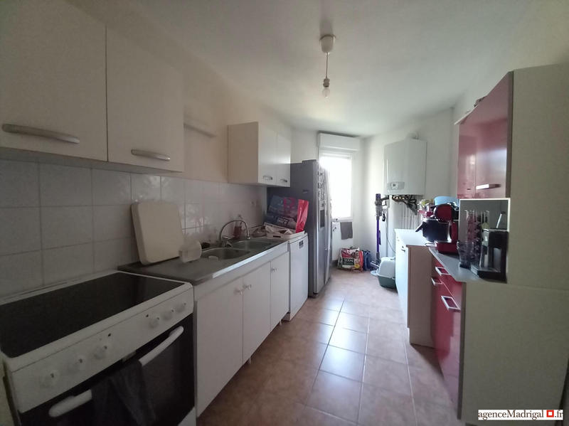 Appartement - 64 m² - 3 pièces