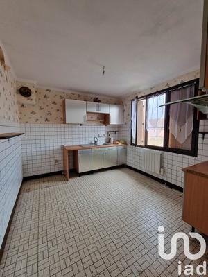 Maison - 137 m² - 7 pièces