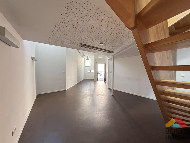 Local commercial - 116 m²