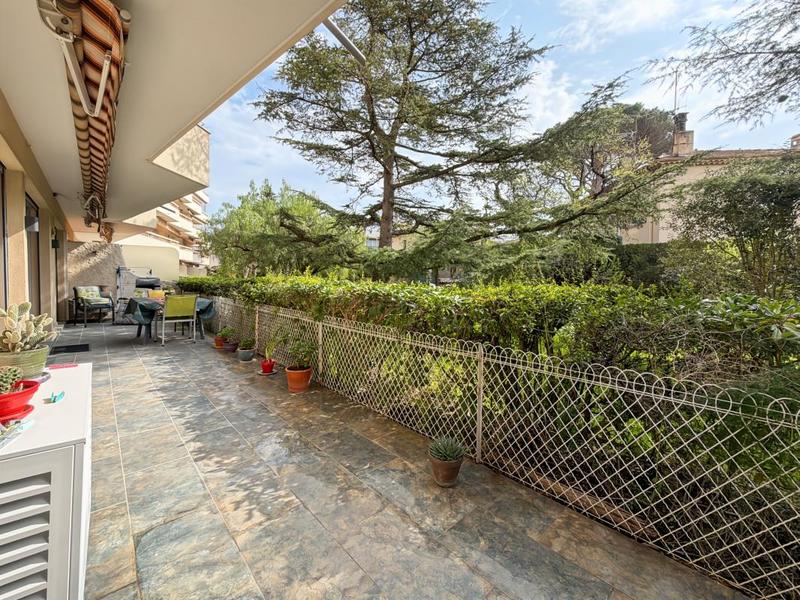 Appartement - 110 m² - 4 pièces