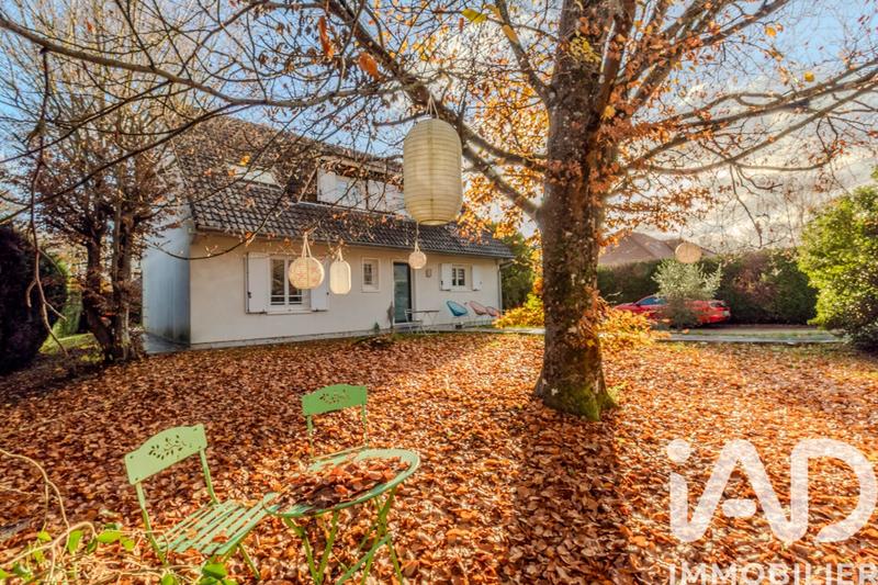 Maison - 158 m² - 6 pièces