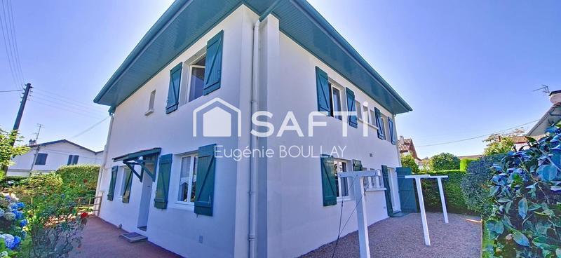 Maison - 185 m² - 8 pièces