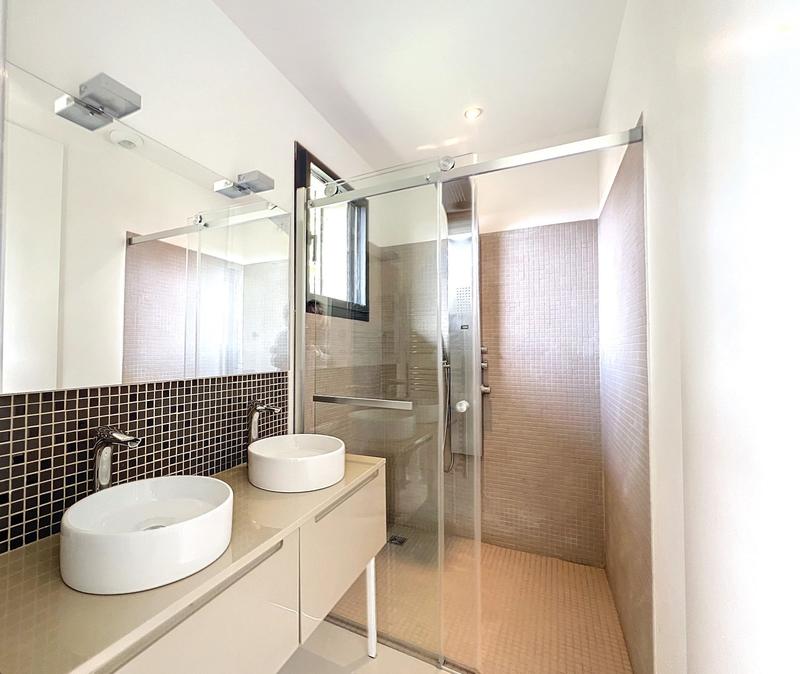 Duplex - 130 m² - 5 pièces