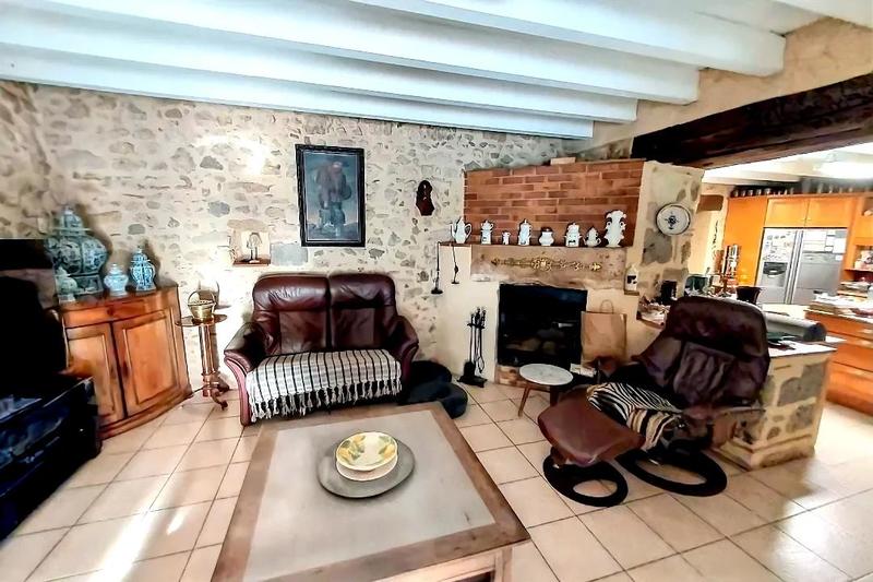 Villa - 479 m² - 15 pièces