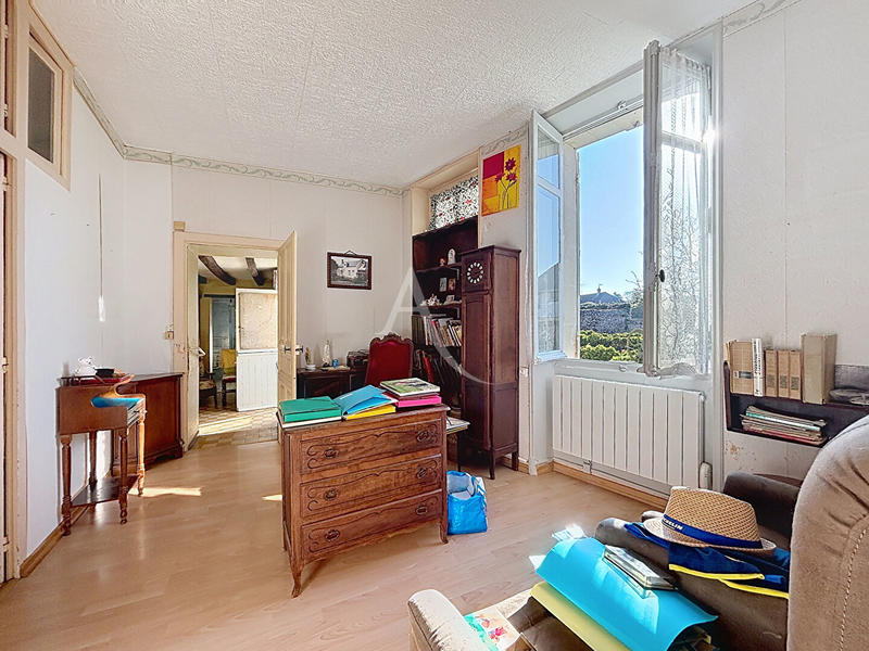 Maison - 80 m² - 5 pièces