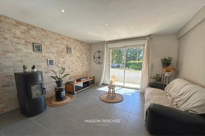 Maison - 167 m² - 8 pièces