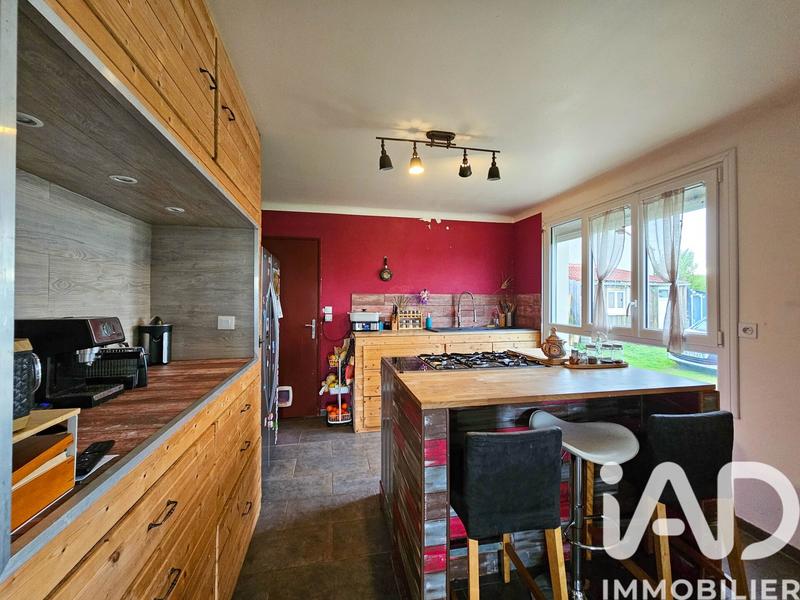 Maison - 122 m² - 7 pièces