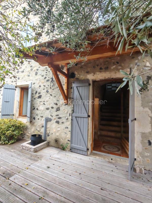 Maison en pierre - 182 m² - 5 pièces