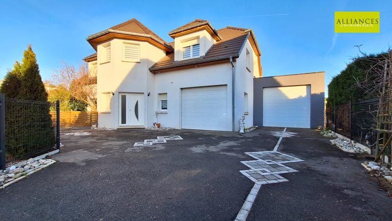 Maison - 172 m² - 7 pièces