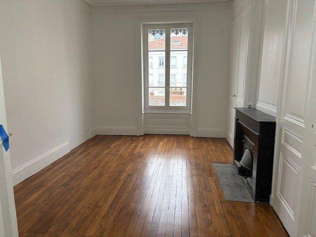 Appartement - 76 m² - 3 pièces