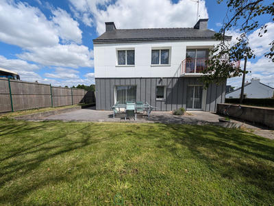 Maison - 147 m² - 7 pièces