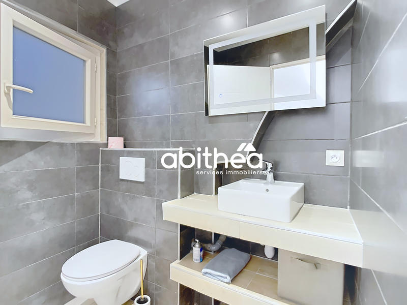 Maison - 155 m² - 8 pièces