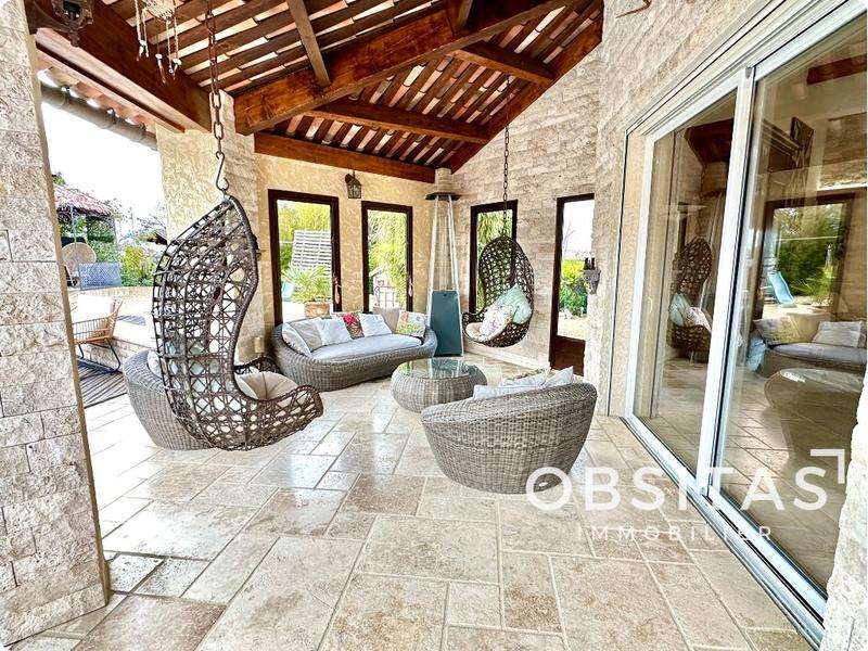 Maison - 153 m² - 5 pièces