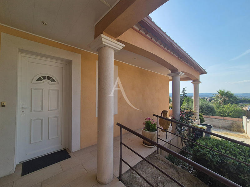 Maison - 80 m² - 3 pièces