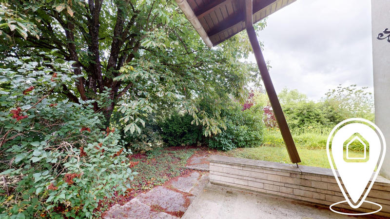 Maison - 346 m² - 11 pièces