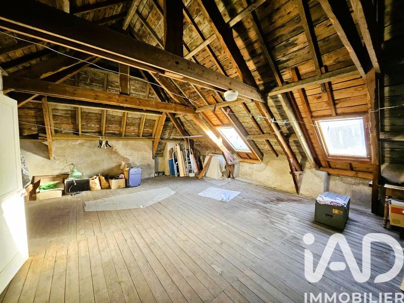 Maison - 120 m² - 8 pièces