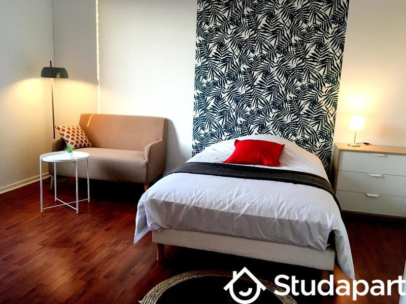 Chambre - 15 m² - 1 pièce