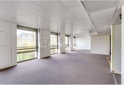 Bureau - 175 m²